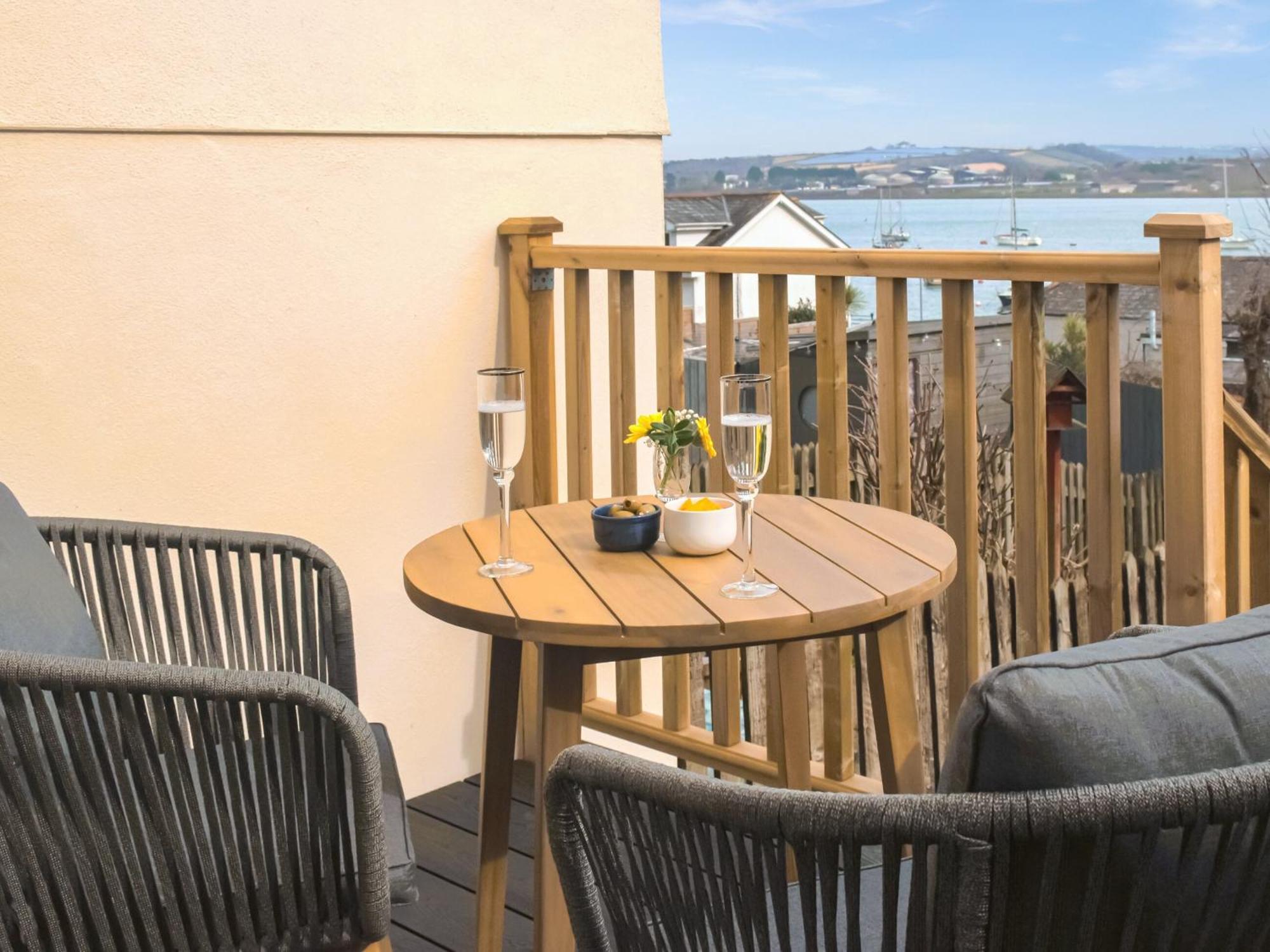 Tamar View Vila Saltash Exterior foto